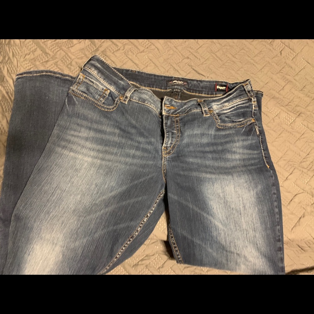 Silver Suki Jeans 20x31